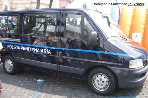 Polizia Penitenziaria, tanti oneri e pochi onori. Serve un chiaro segnale da parte del Governo