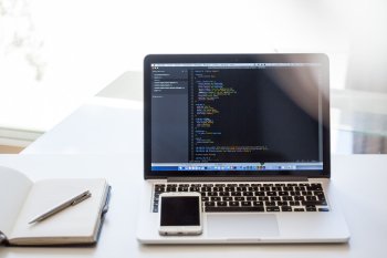 Quanto guadagna e come si diventa data analyst