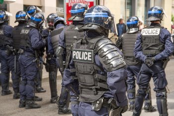 La Polizia può entrare all'università?