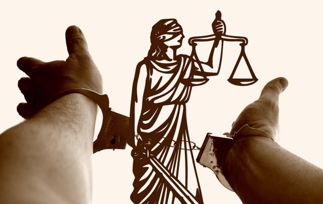 Denunciare il falso: ecco cosa si rischia 