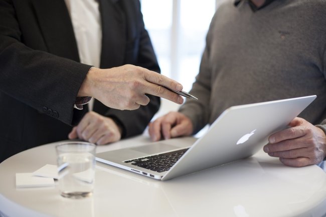 Quanto guadagna e cosa fa un consulente finanziario: stipendi 2023