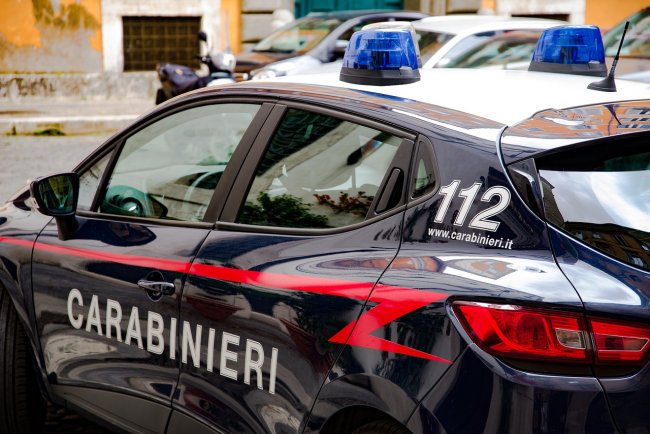 Che differenza c'è tra carabinieri e polizia